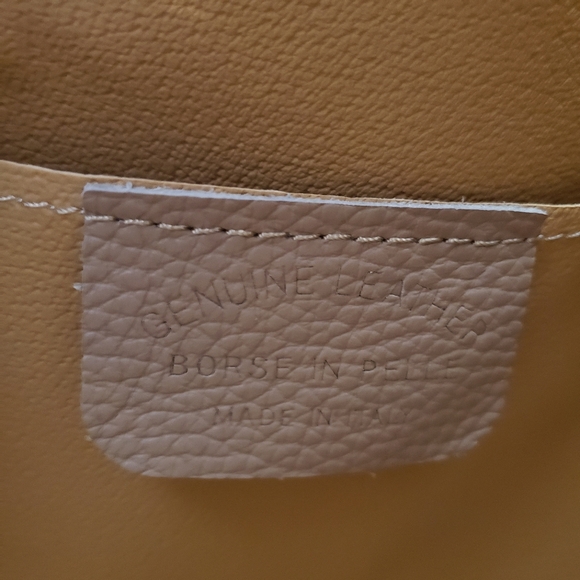 🇮🇹Cheval Firenze Taupe Tassel Bucket Bag Leather Made In Italy🇮🇹 - Picture 9 of 9